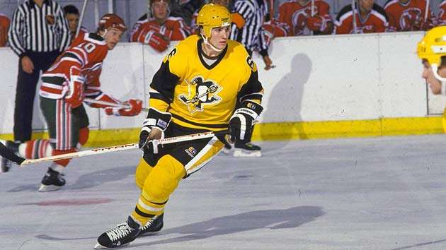 mario-lemieux-1984-anthony-neste_0.jpg